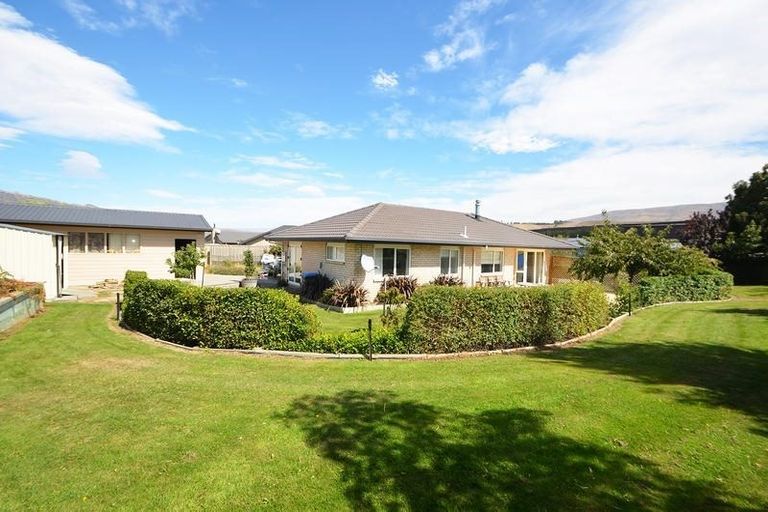 Photo of property in 32 Missy Crescent, Mount Pisa, Cromwell, 9383