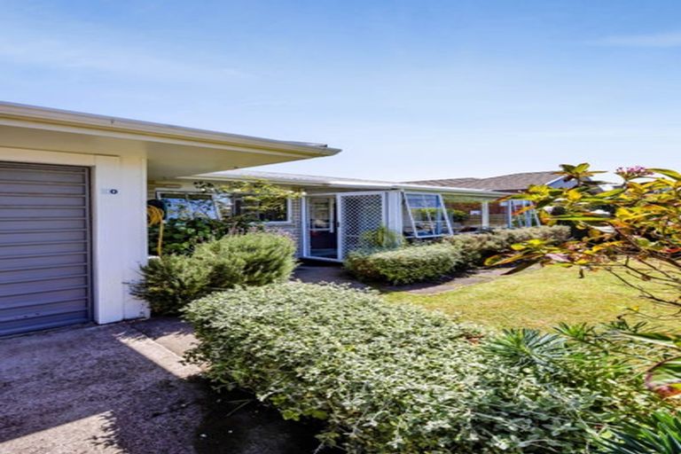 Photo of property in 20 Sackville Street, Fitzroy, New Plymouth, 4312