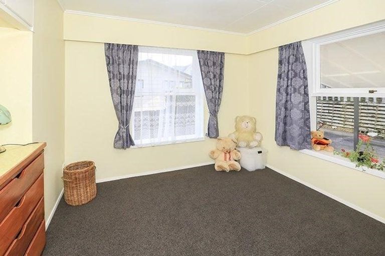 Photo of property in 180 Tuhikaramea Road, Dinsdale, Hamilton, 3204