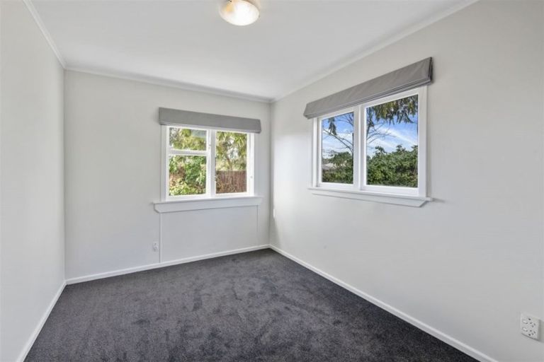 Photo of property in 55 Cuffs Road, Wainoni, Christchurch, 8061
