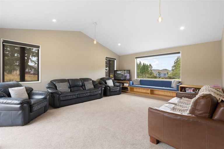 Photo of property in 38 Olympus Terrace, Castle Hill, Springfield, 7580