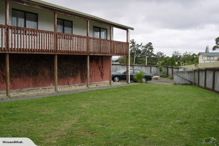 Photo of property in 1/133 Shakespeare Road, Milford, Auckland, 0620