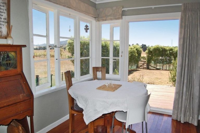 Photo of property in 31 Ranganui Road, Kaiwaka, 0573