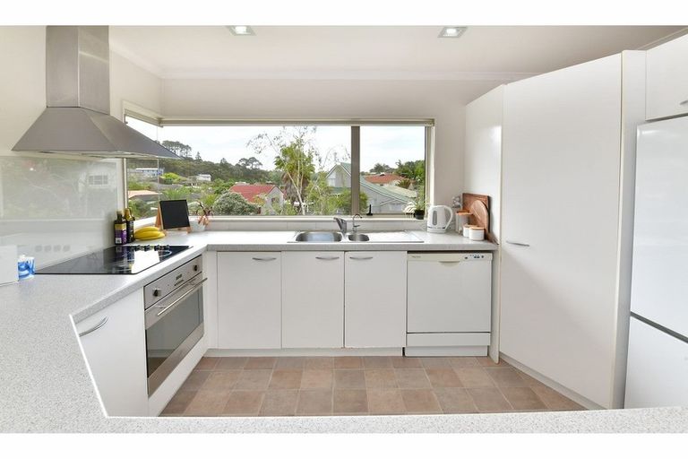 Photo of property in 4 Kestrel Heights, Arkles Bay, Whangaparaoa, 0932