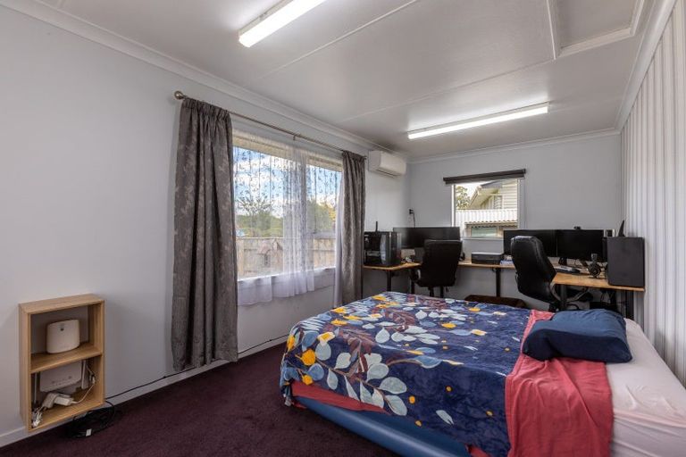 Photo of property in 46 Hospital Street, Dannevirke, 4930