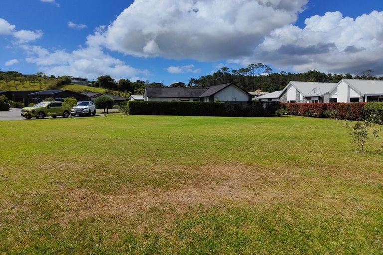 Photo of property in 3 Park Crescent, Mangawhai Heads, Mangawhai, 0505