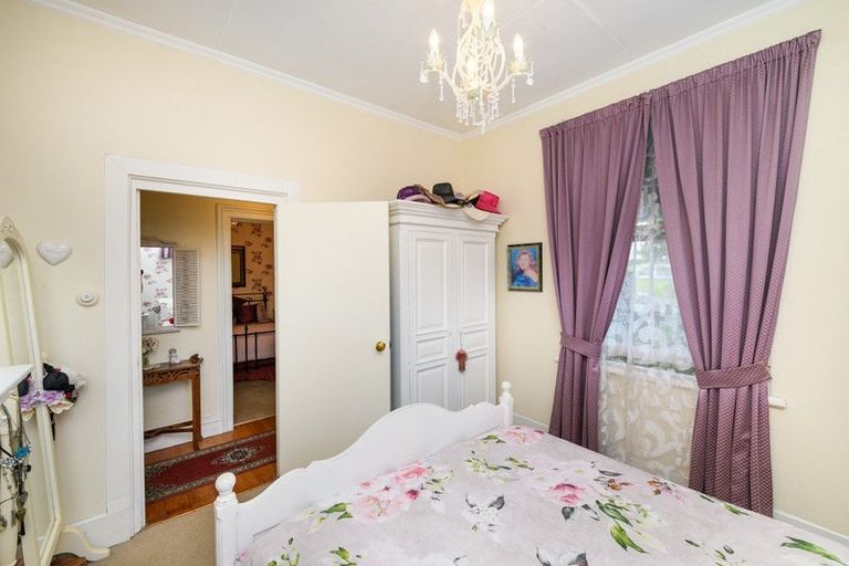 Photo of property in 9 Lambert Street, Marton, 4710