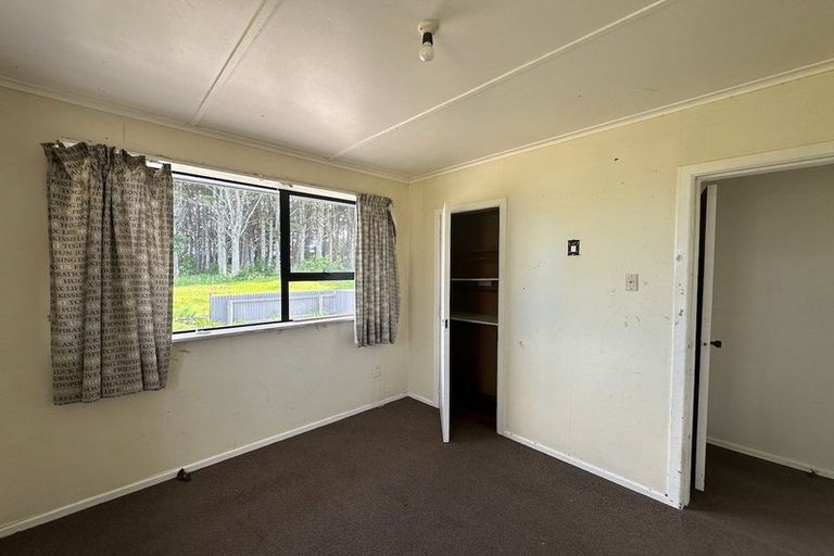 Photo of property in 80 Leslie Street, Waitara, 4320
