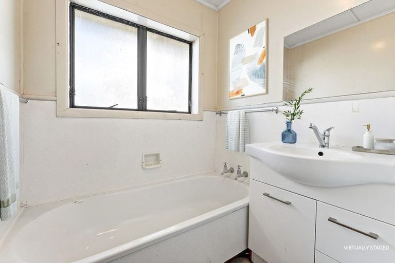 Photo of property in 162 Queen Street, Pukekohe, 2120