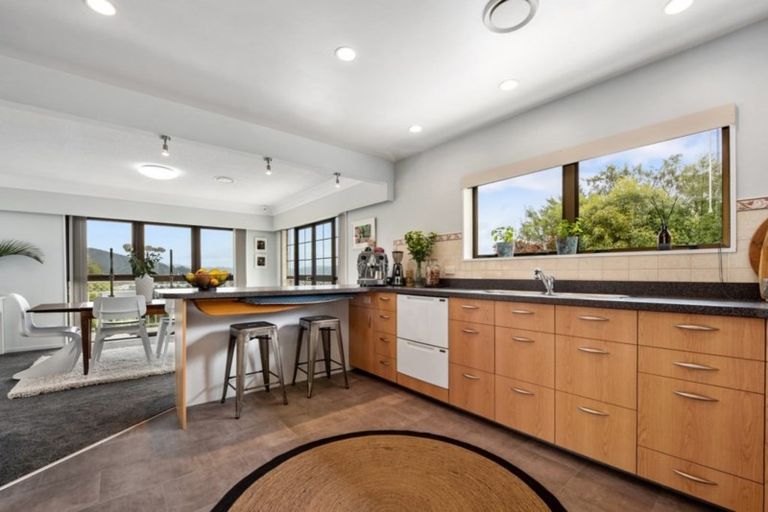 Photo of property in 7 King Charles Drive, Kingsley Heights, Upper Hutt, 5018