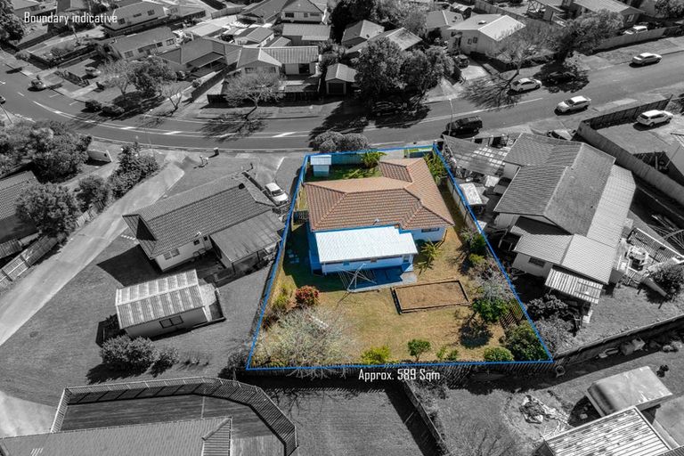 Photo of property in 68 Sunvue Road, Glen Eden, Auckland, 0602