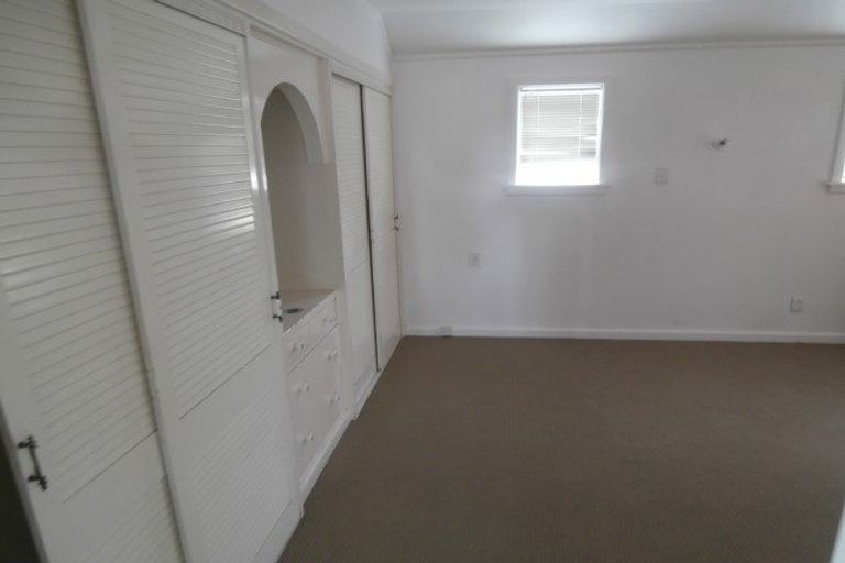 Photo of property in 27 Ilam Road, Upper Riccarton, Christchurch, 8041
