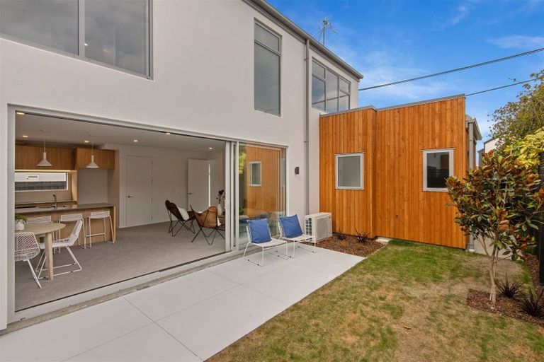 Photo of property in 1/173 Edgeware Road, Edgeware, Christchurch, 8013