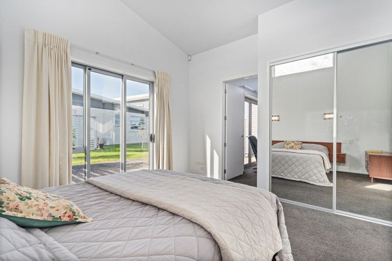 Photo of property in 16 Vanita Drive, Whitianga, 3510