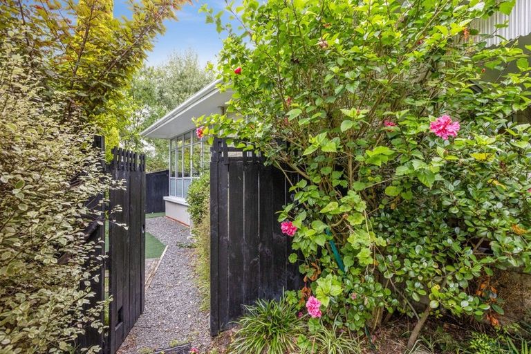 Photo of property in 1a Everest Avenue, Havelock North, 4130