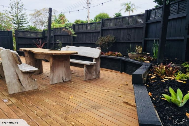 Photo of property in 7a Cedar Terrace, Stanmore Bay, Whangaparaoa, 0932