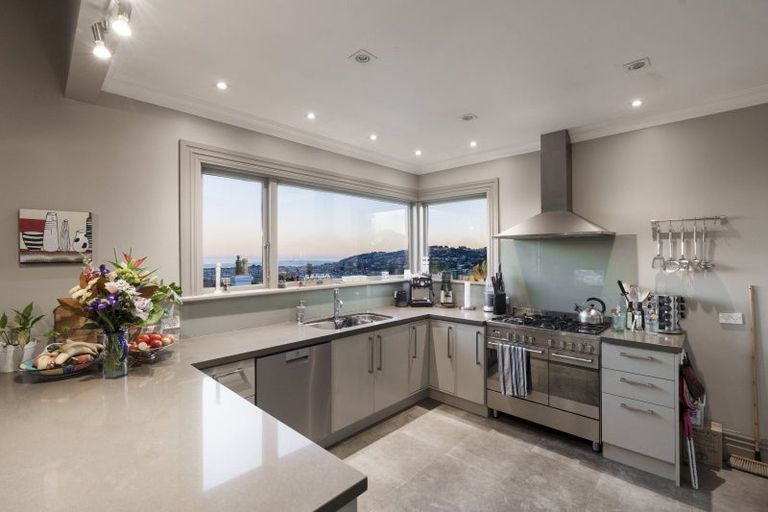 Photo of property in 101 Eglinton Road, Mornington, Dunedin, 9011