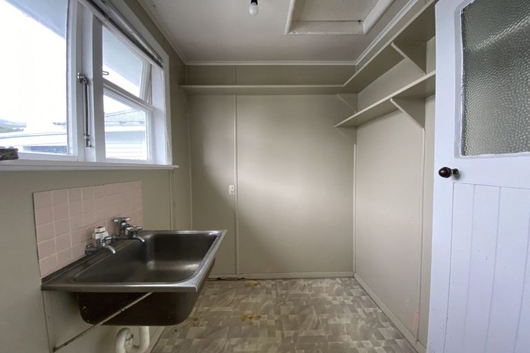 Photo of property in 2 Robertshawe Crescent, Dannevirke, 4930