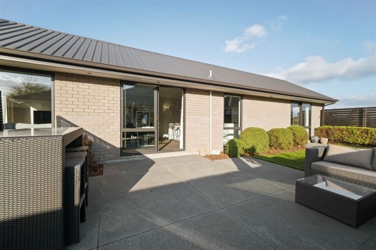 Photo of property in 8 Wilfield Drive, West Melton, 7618