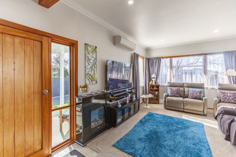 Photo of property in 205 Tudor Avenue, Mayfair, Hastings, 4122