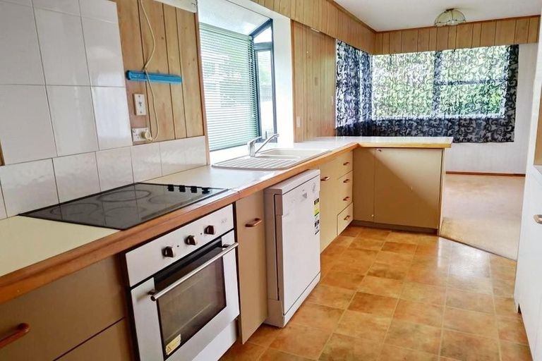 Photo of property in 117a Kia Ora Road, Beach Haven, Auckland, 0626