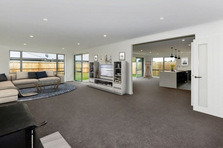 Photo of property in 15 Walter Place, Kirwee, Darfield, 7571