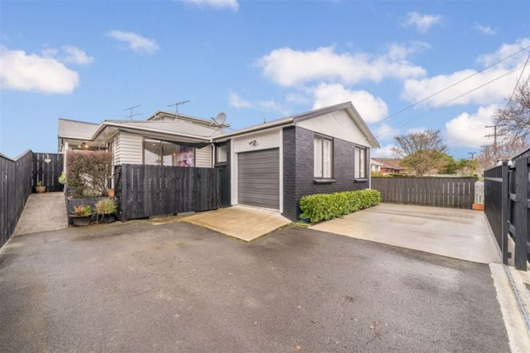 Photo of property in 10 Whitley Avenue, Ebdentown, Upper Hutt, 5018