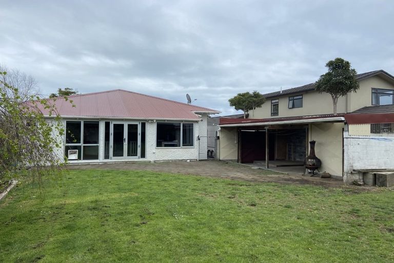Photo of property in 169 Carrington Street, Lower Vogeltown, New Plymouth, 4310