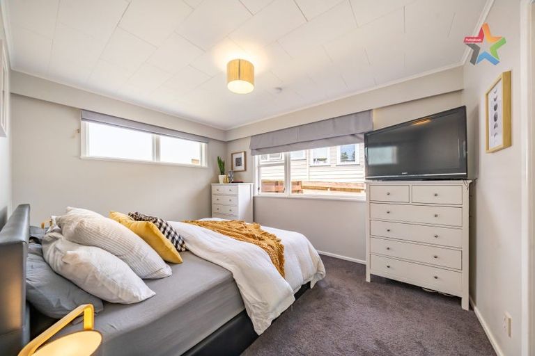Photo of property in 54 Kairimu Street, Stokes Valley, Lower Hutt, 5019