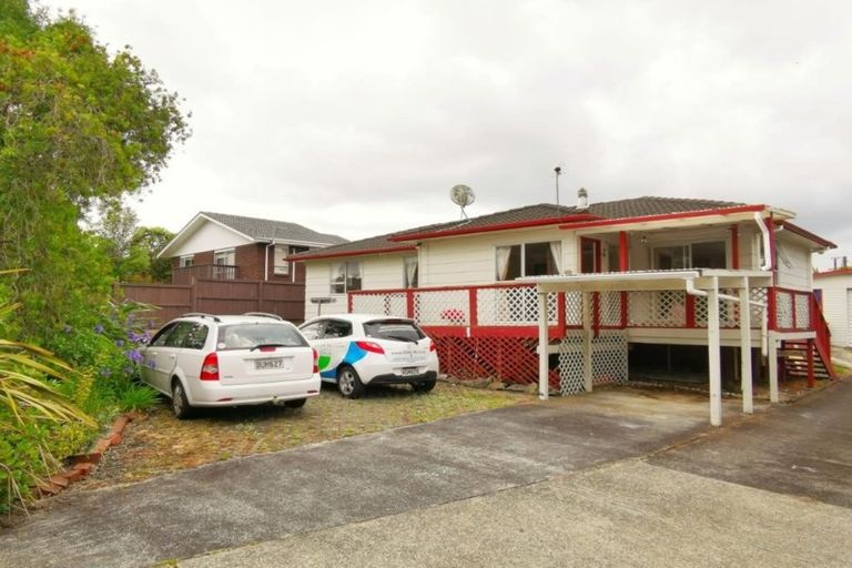 Photo of property in 3 Ciprian Place, Henderson, Auckland, 0612