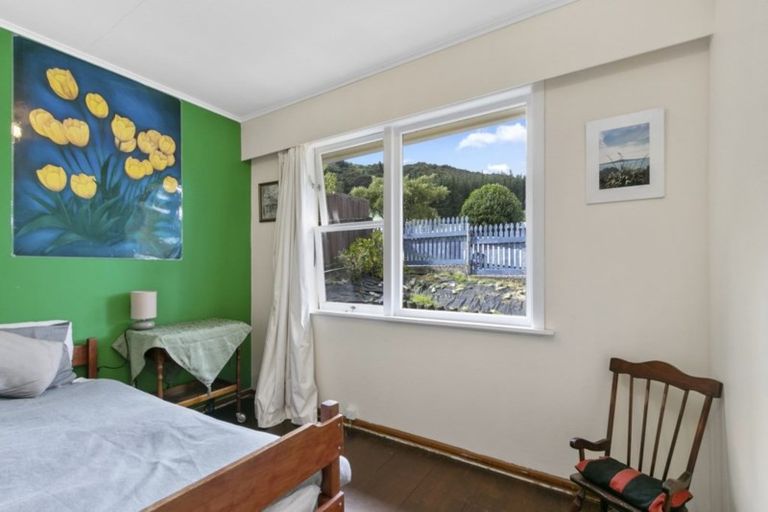 Photo of property in 14 Parenga Street, Wainuiomata, Lower Hutt, 5014