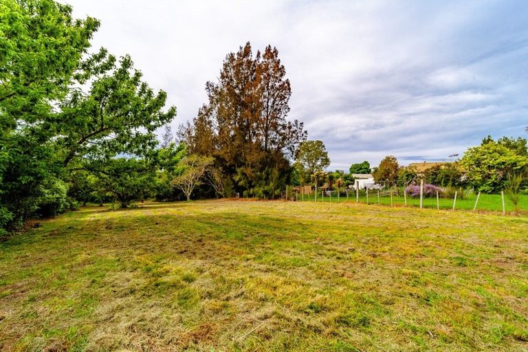 Photo of property in 9 Henderson Street, Otane, 4202