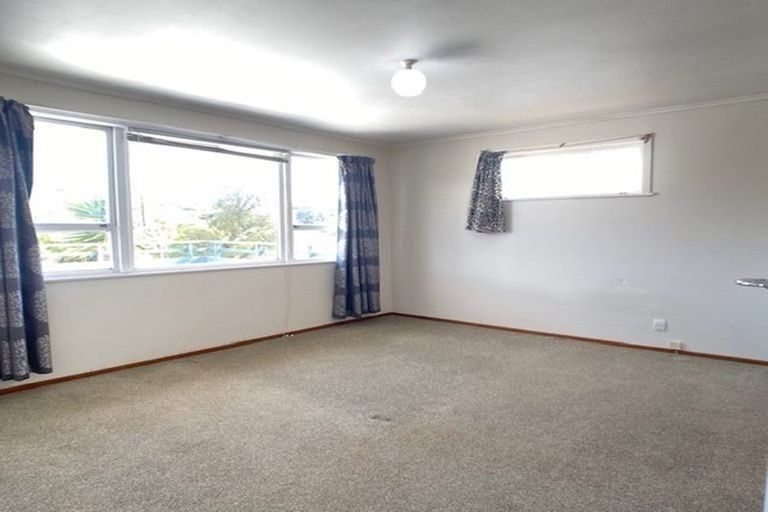 Photo of property in 79 Monarch Avenue, Hillcrest, Auckland, 0627