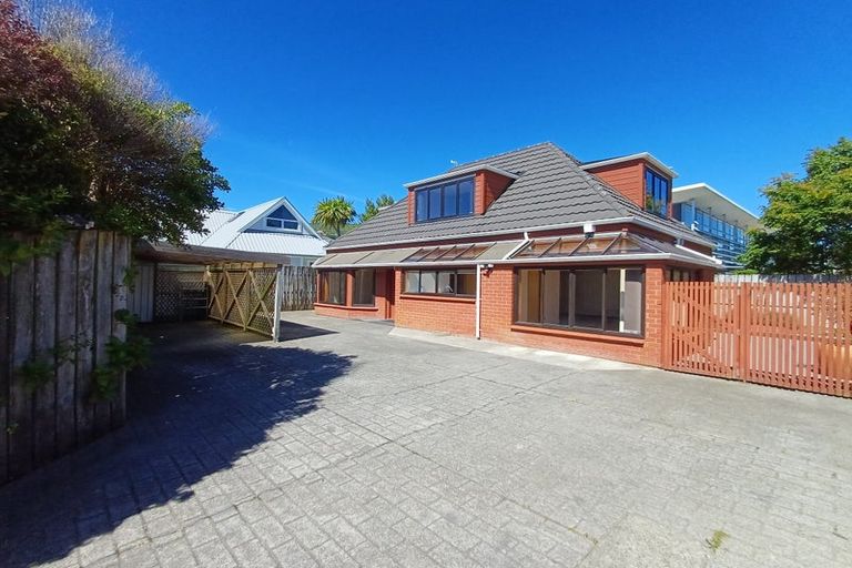 Photo of property in 8a Campbell Street, Karori, Wellington, 6012