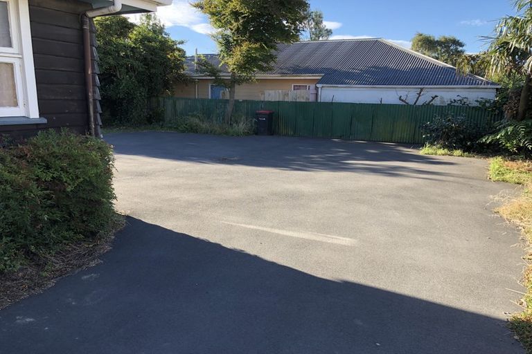 Photo of property in 310 Riccarton Road, Upper Riccarton, Christchurch, 8041
