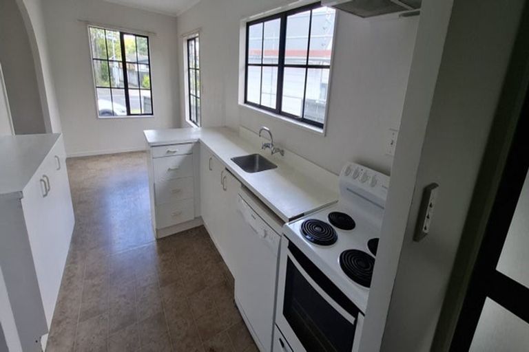 Photo of property in 15 Endeavour Avenue, Flagstaff, Hamilton, 3210