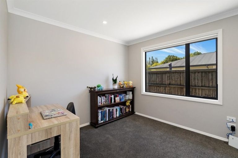 Photo of property in 130 Sutherland Drive, Kaiapoi, 7630