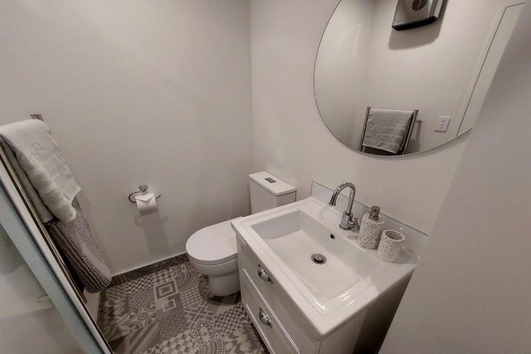 Photo of property in 10 Burke Street, Addington, Christchurch, 8024