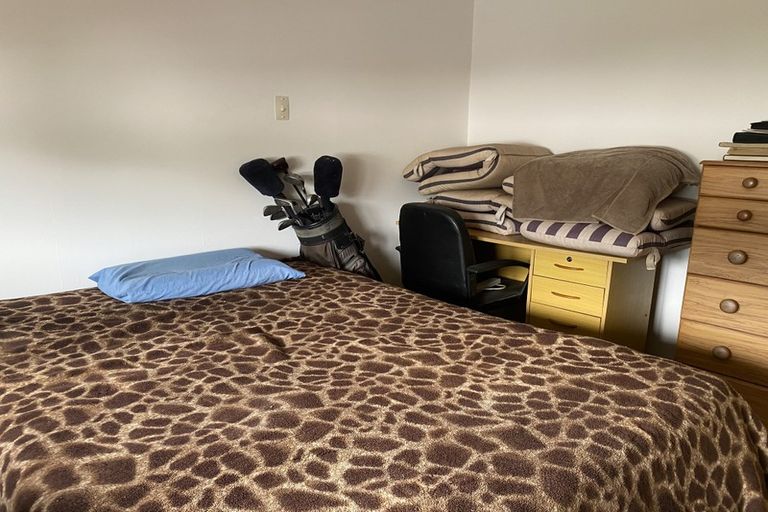 Photo of property in 3 Church Street, Swanson, Auckland, 0612