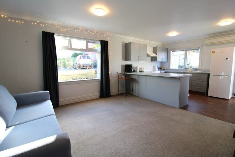 Photo of property in 28 Lees Street, Dunedin Central, Dunedin, 9016