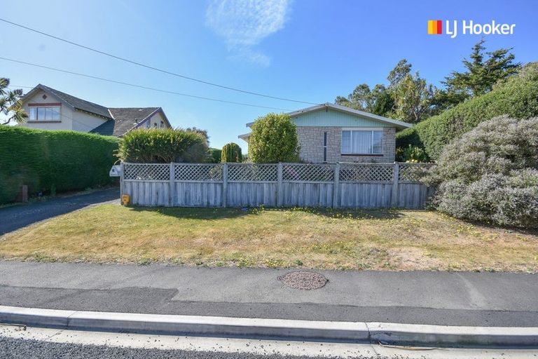 Photo of property in 64 Hunt Street, Andersons Bay, Dunedin, 9013