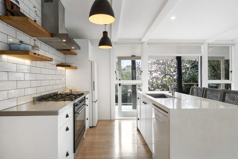 Photo of property in 86 Upper Waiwera Road, Puhoi, Silverdale, 0994