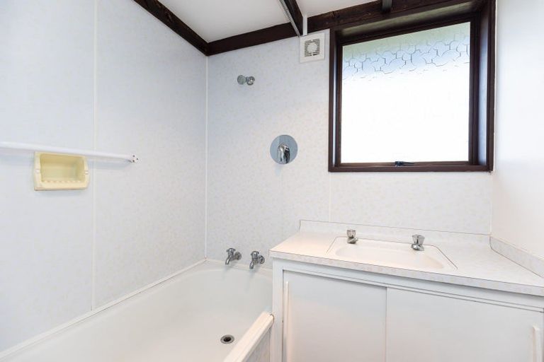 Photo of property in 25a Exeter Crescent, Springvale, Whanganui, 4501