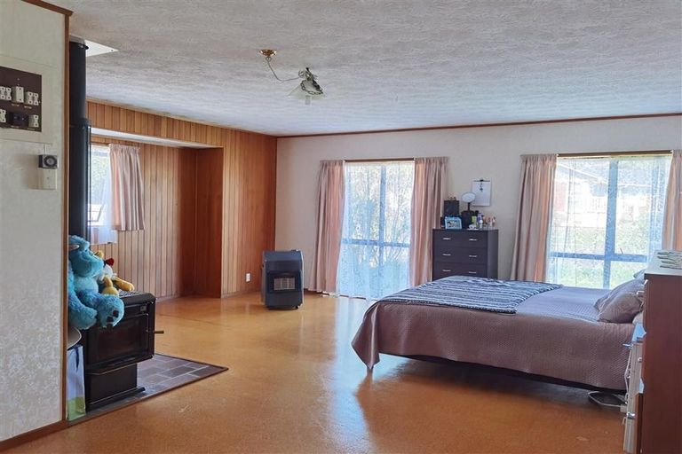 Photo of property in 25 Beechdale Crescent, Pakuranga Heights, Auckland, 2010