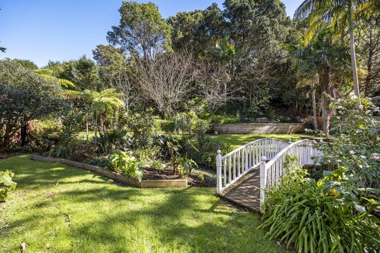 Photo of property in 1431 Clevedon Kawakawa Road, Kawakawa Bay, Papakura, 2585