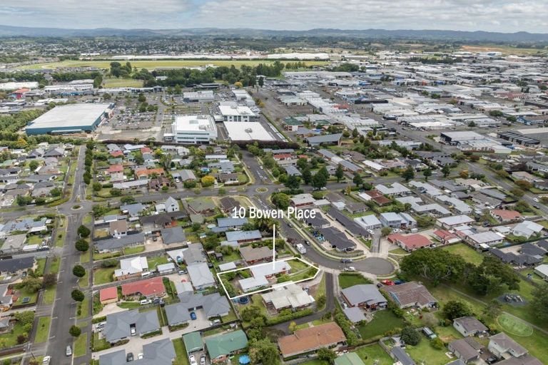 Photo of property in 10 Bowen Place, St Andrews, Hamilton, 3200