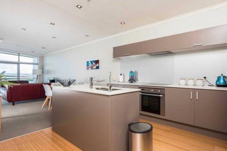 Photo of property in 277 Maunganui Road, Mount Maunganui, 3116