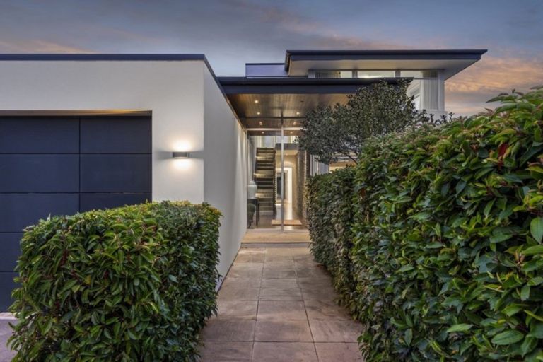 Photo of property in 10 Royds Street, Fendalton, Christchurch, 8014