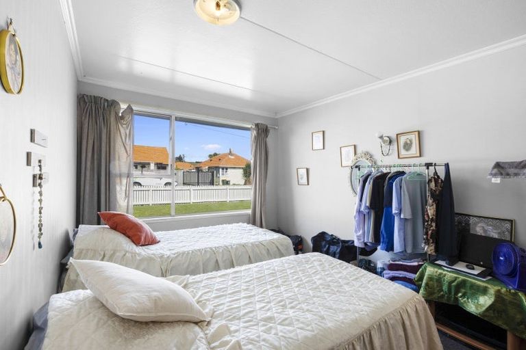 Photo of property in 16 Strange Street, Waitara, 4320