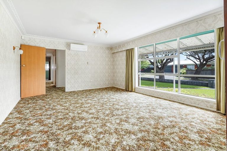 Photo of property in 2 Olympia Place, Riverlea, Hamilton, 3216